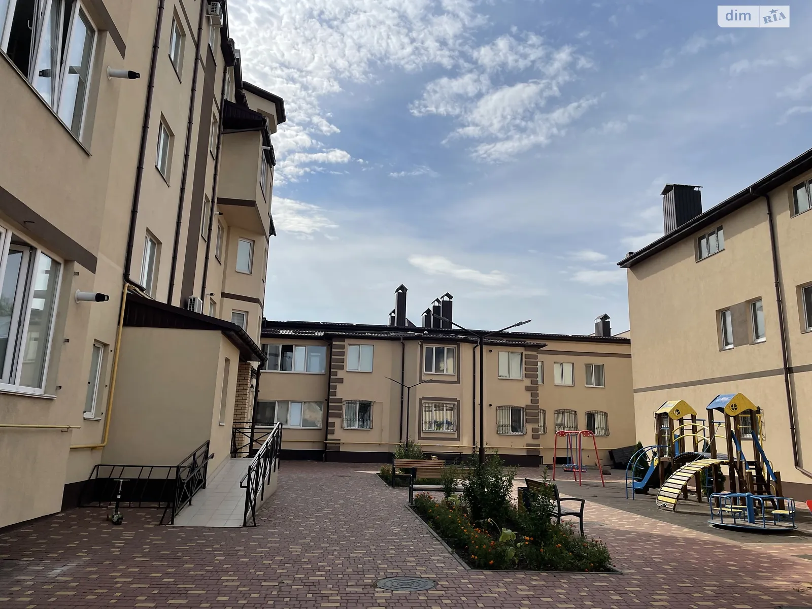 Продается 2-комнатная квартира 69 кв. м в Виннице, ул. Гетмана Мазепы(Чехова), 31Б - фото 1