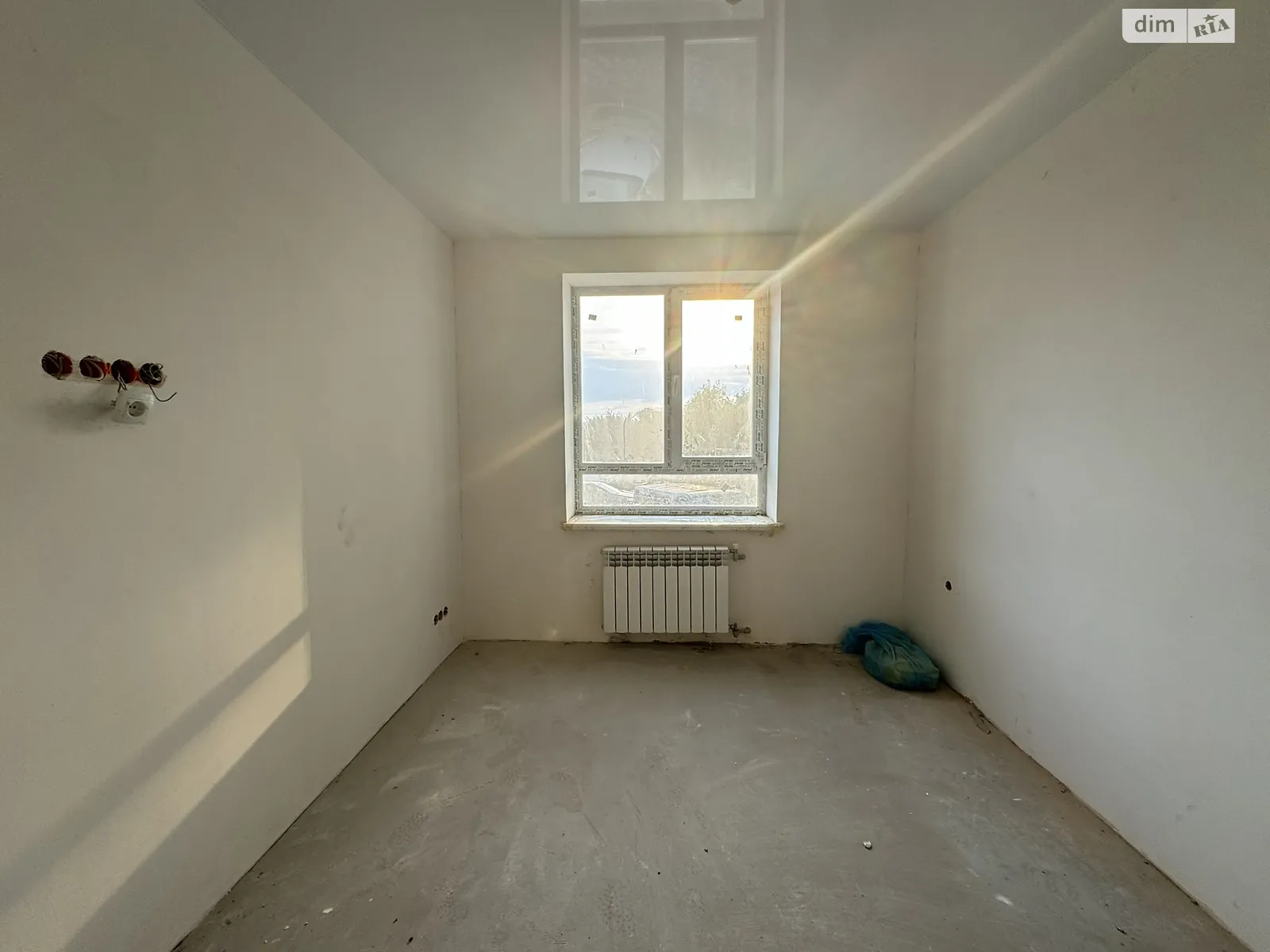 Продается 2-комнатная квартира 47 кв. м в Гостомеле, ул. Остромирская - фото 1
