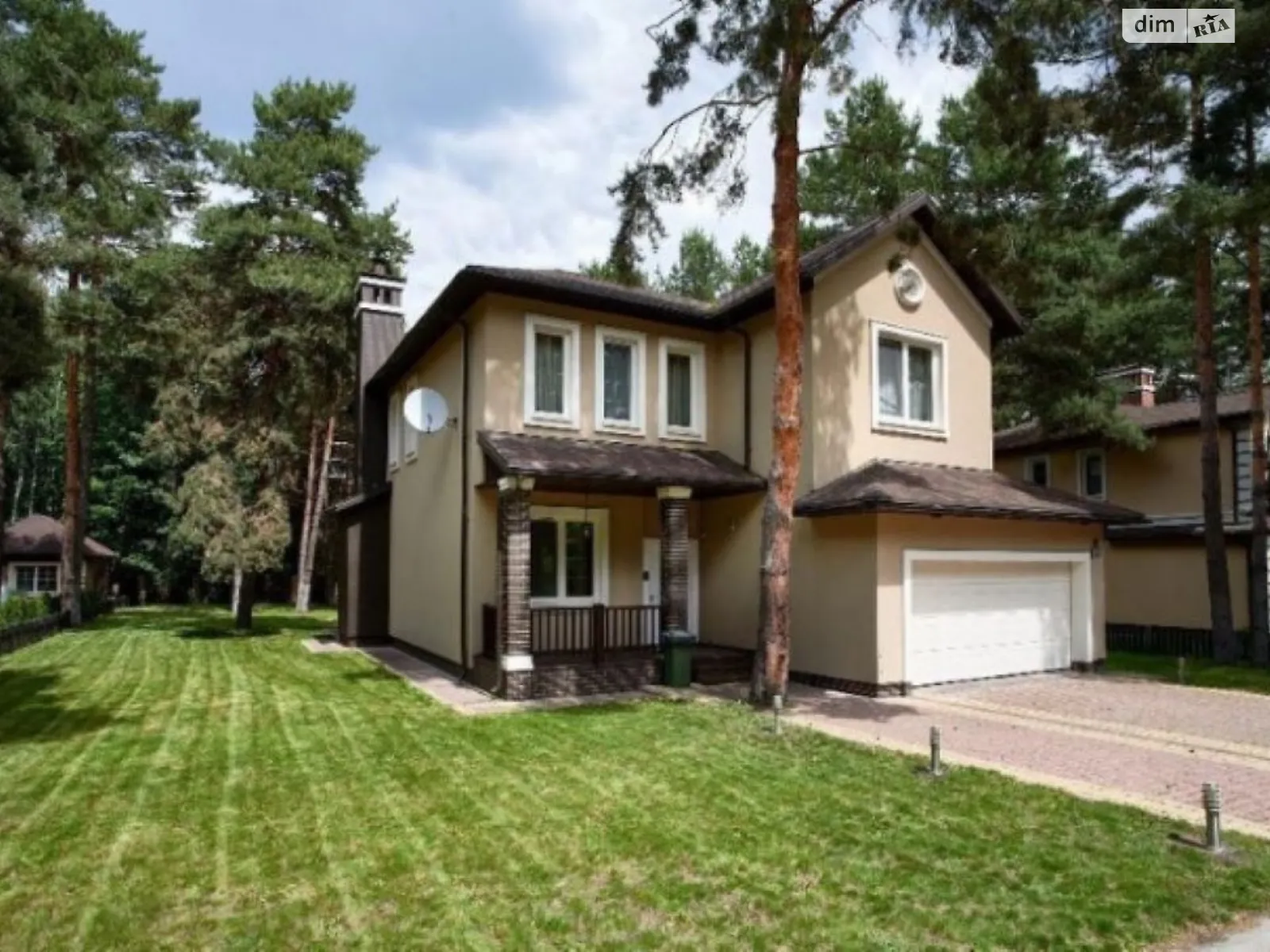 Продается дом на 2 этажа 253.81 кв. м с подвалом, цена: 500000 $ - фото 1