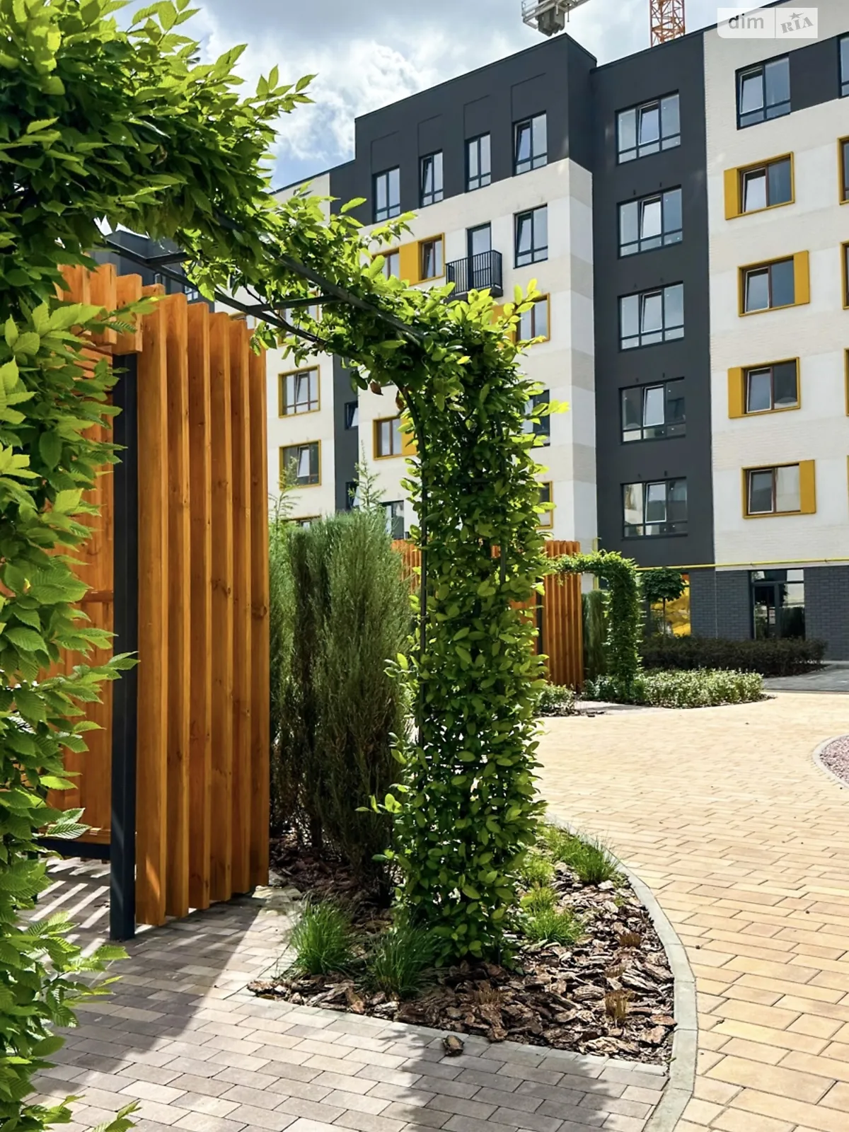 Продается 1-комнатная квартира 39 кв. м в Ирпене, ул. Соборная(ІІІ Интернационала), 2К/16 - фото 1