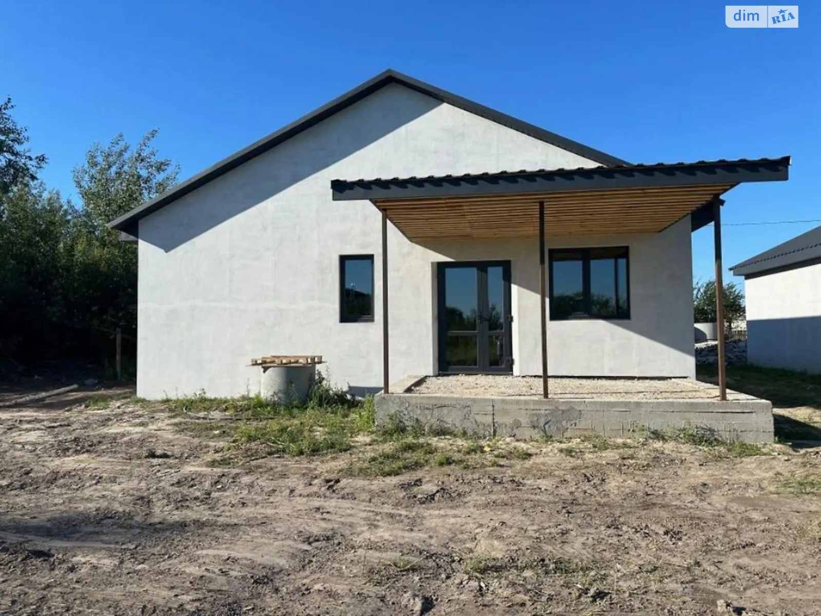 Продается одноэтажный дом 110 кв. м с бассейном, цена: 54000 $ - фото 1