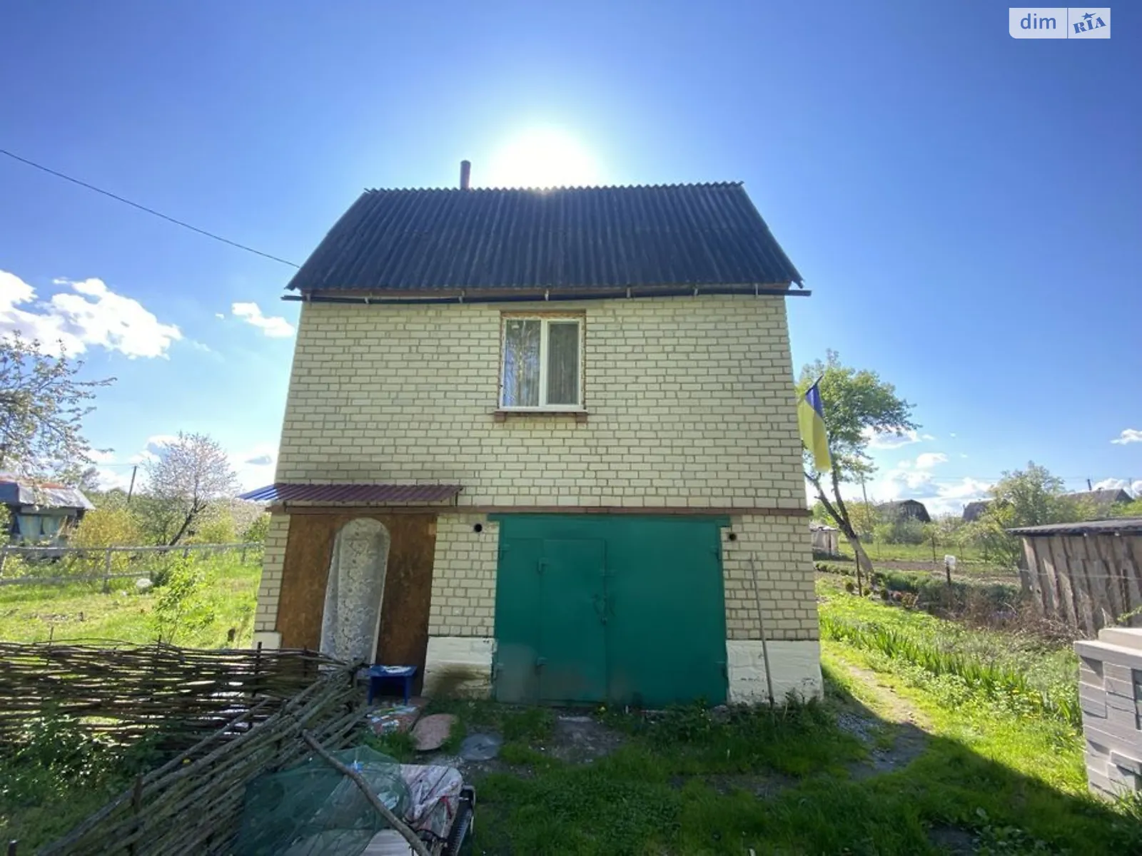 Продается дом на 2 этажа 45 кв. м с участком, цена: 5000 $ - фото 1