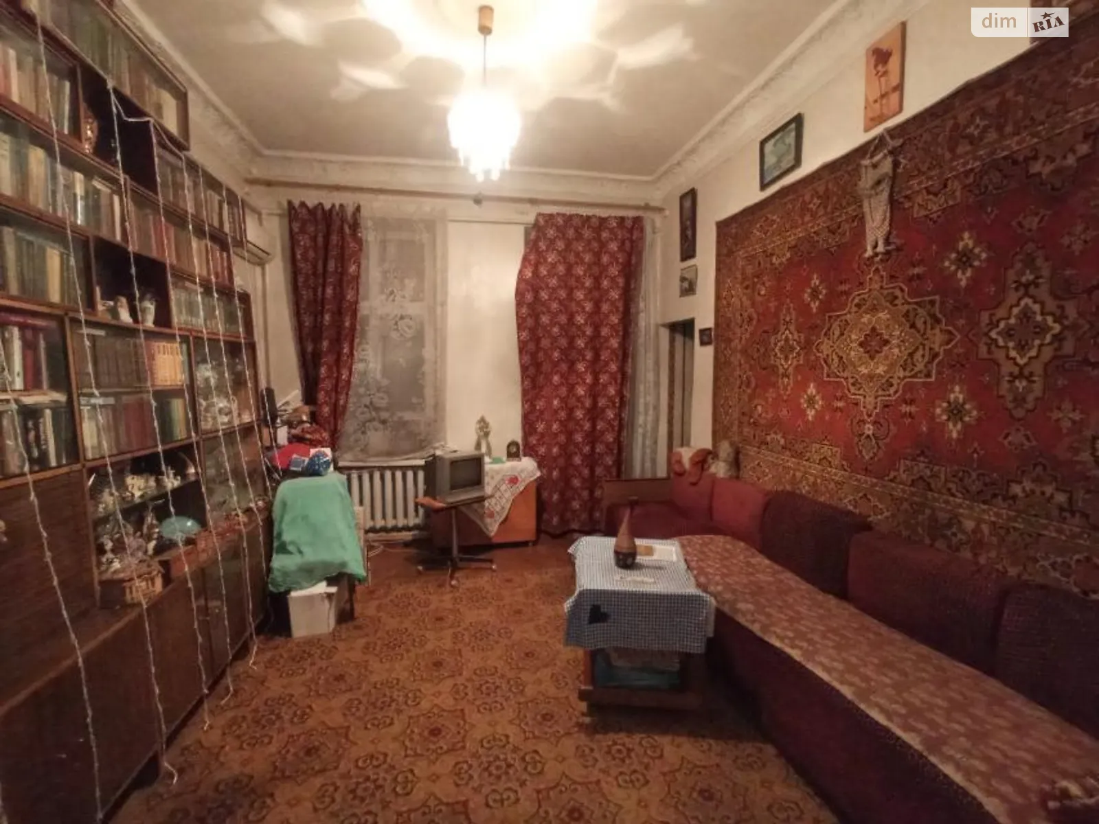 Продається 4-кімнатна квартира 86.4 кв. м у Одесі, вул. Середня - фото 1