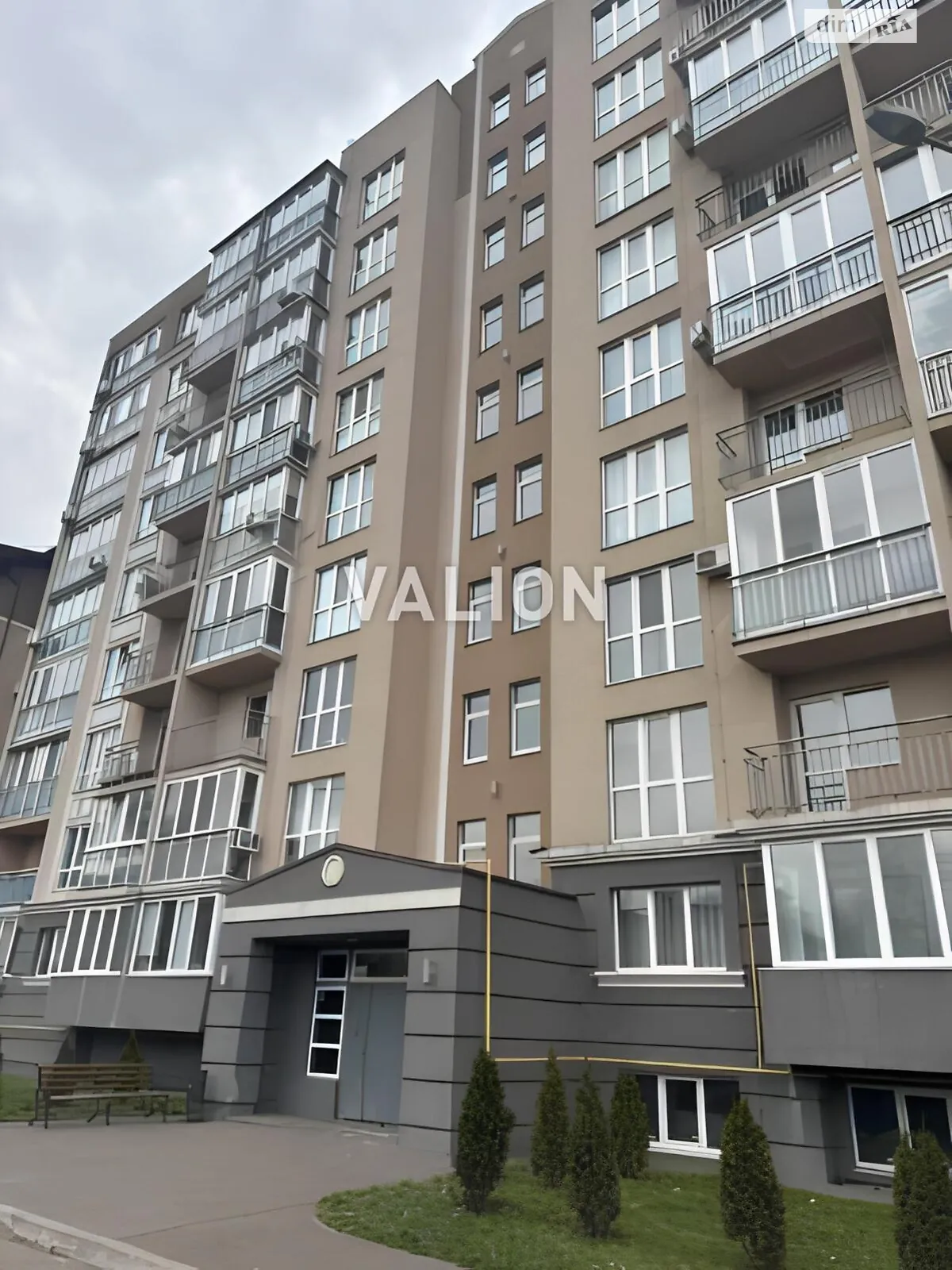Продається 1-кімнатна квартира 37.5 кв. м у Києві - фото 1