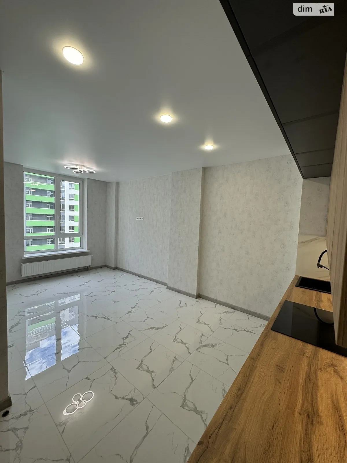 Продается 2-комнатная квартира 59 кв. м в Ирпене, ул. Университетская(Карла Маркса), 3/11 - фото 1