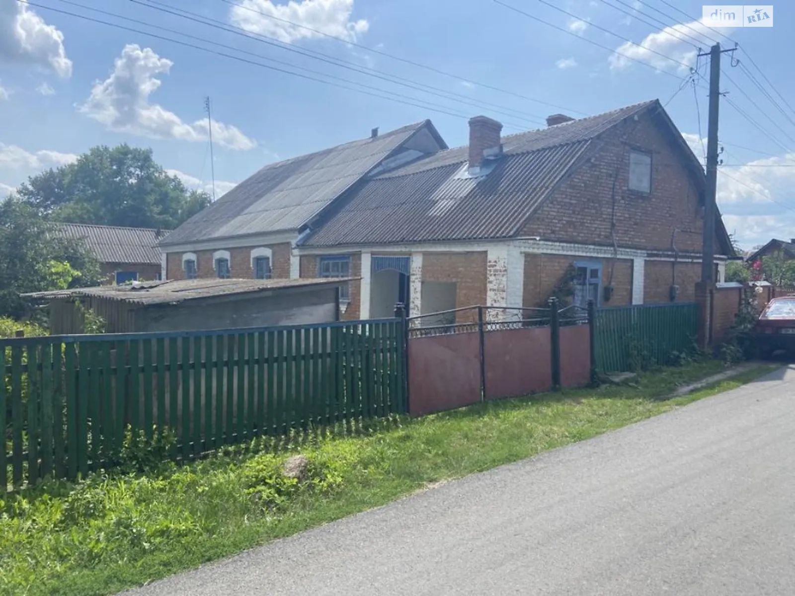 Продается одноэтажный дом 143 кв. м с камином, цена: 15000 $ - фото 1