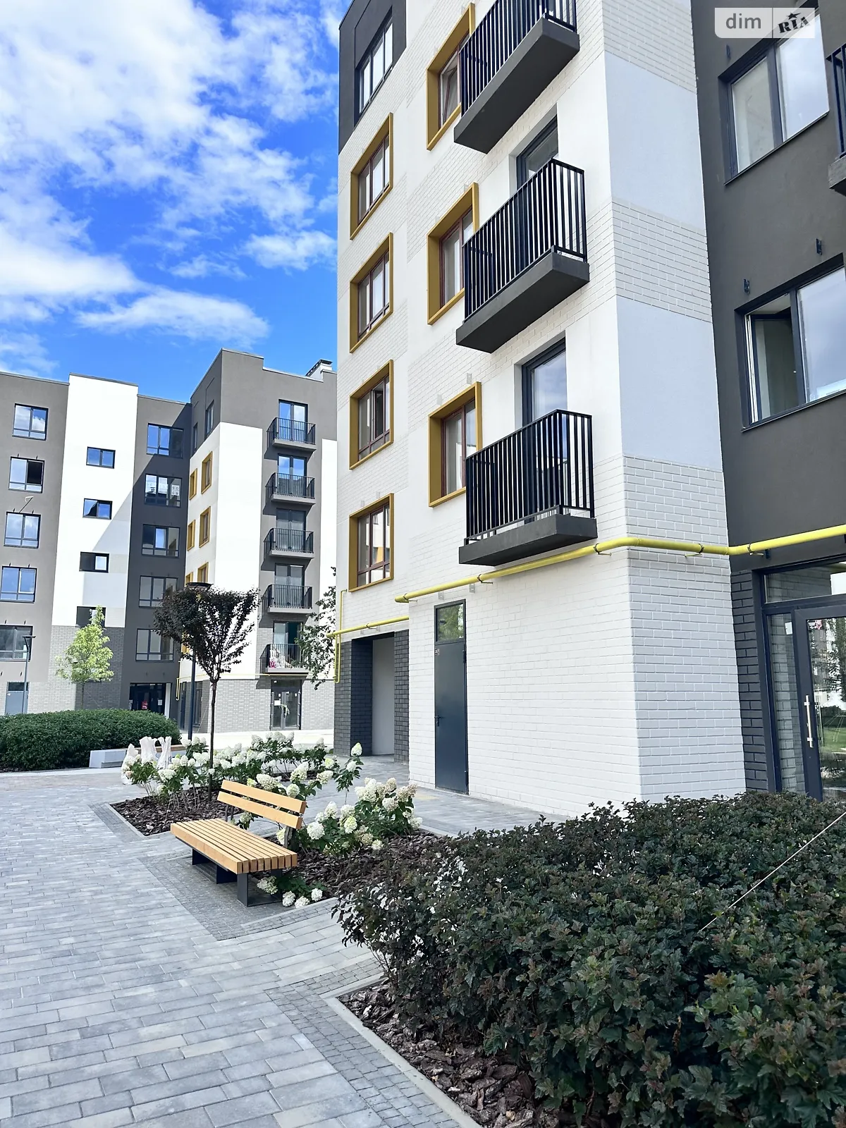 Продается 1-комнатная квартира 57 кв. м в Ирпене, ул. Соборная(ІІІ Интернационала), 2К/16 - фото 1