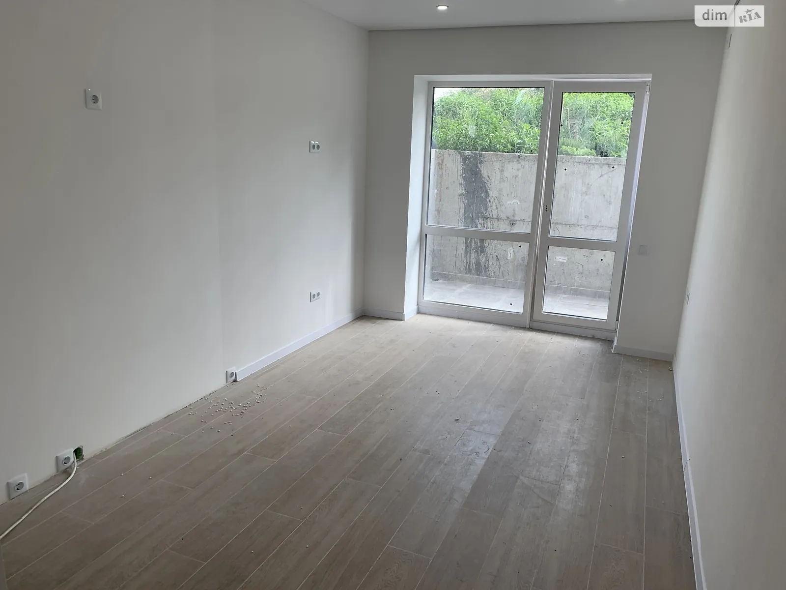 Продается 1-комнатная квартира 21.6 кв. м в Гостомеле, ул. Молодежная - фото 1