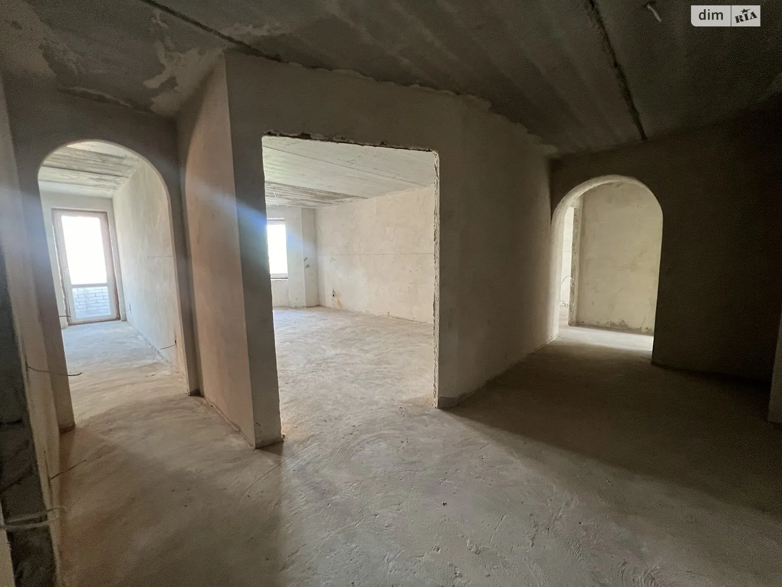 3-комнатная квартира 90.7 кв. м в Тернополе, ул. Вербицкого Михаила, 8 - фото 1