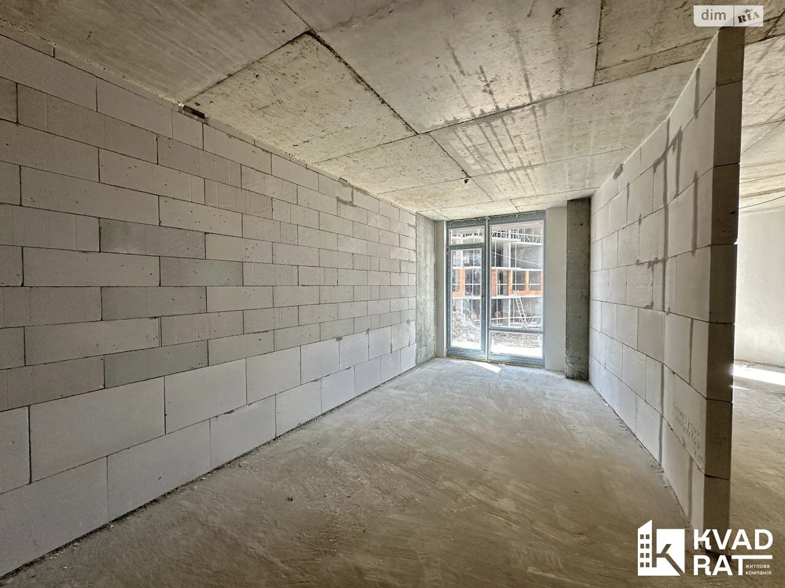 Продается 2-комнатная квартира 61 кв. м в Ивано-Франковске, ул. Крайковского - фото 1