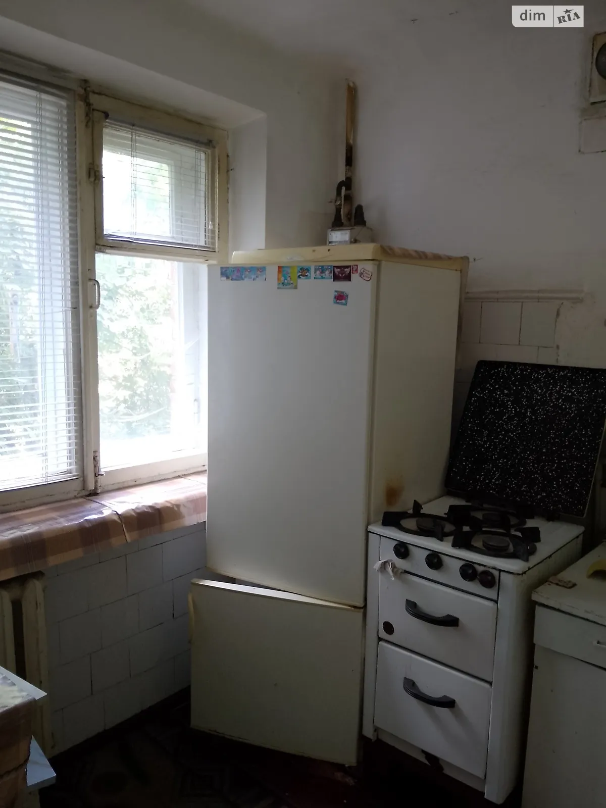 Продається 2-кімнатна квартира 42 кв. м у Полтаві, просп. Миру, 1 - фото 1