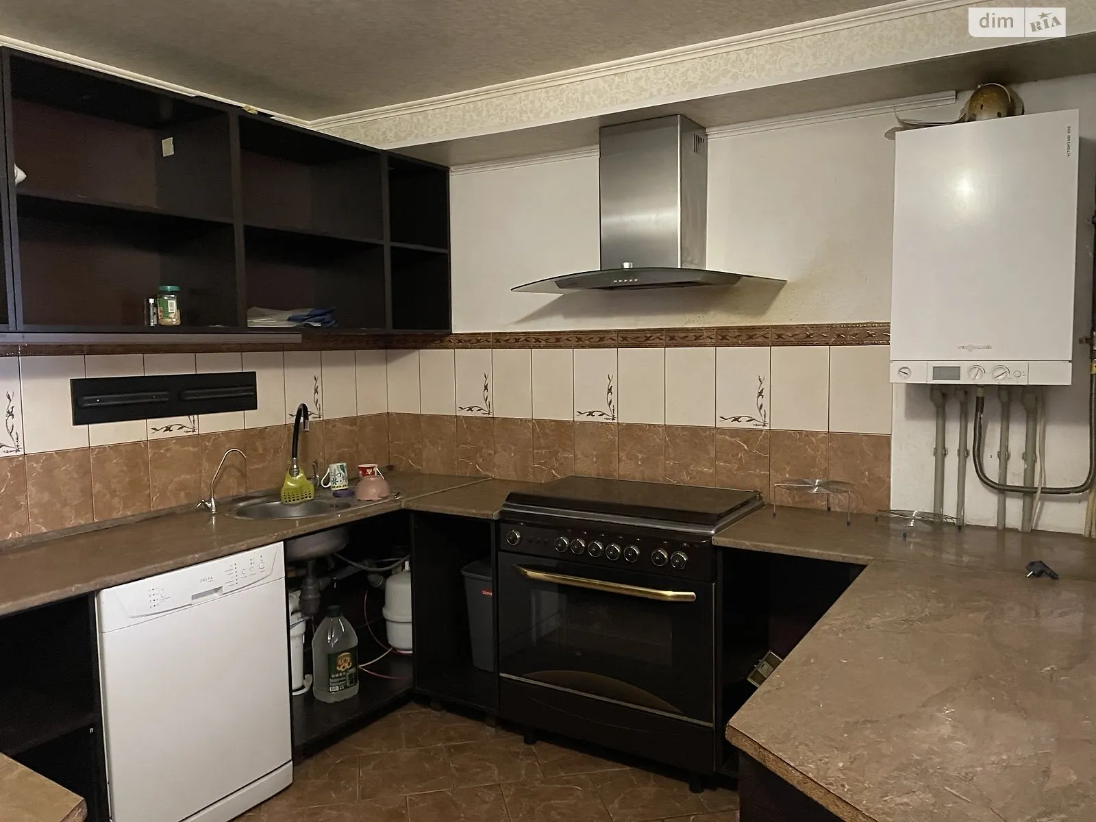 Продается дом на 2 этажа 186.5 кв. м с камином, цена: 55000 $ - фото 1