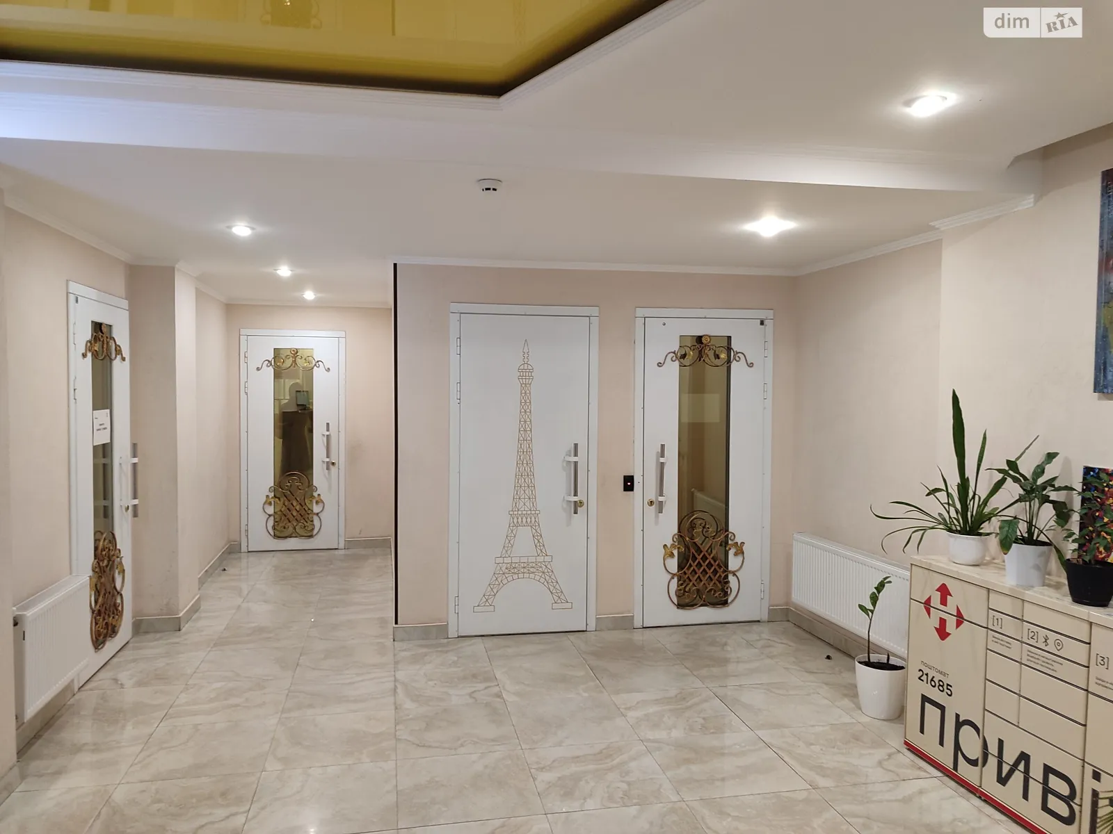 Продается 3-комнатная квартира 117 кв. м в Одессе, пер. Удельный, 6 - фото 1