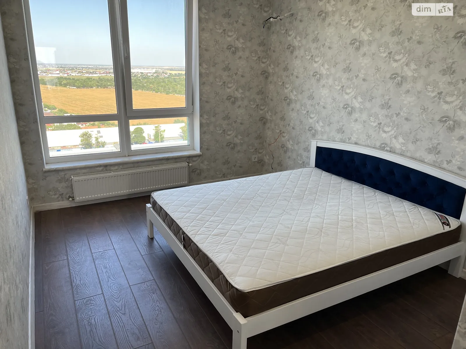 Продается 2-комнатная квартира 65 кв. м в Лиманке, ул. Жемчужная, 3А - фото 1