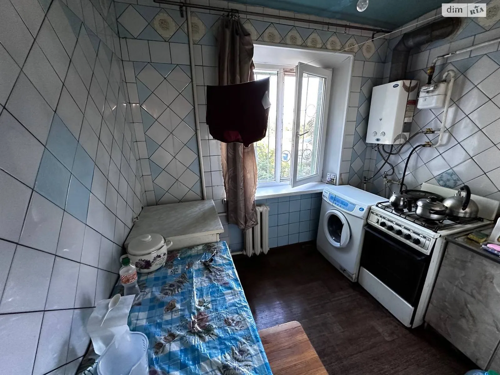 Продается 3-комнатная квартира 60 кв. м в Днепре, просп. Хмельницкого Богдана, 63 - фото 1