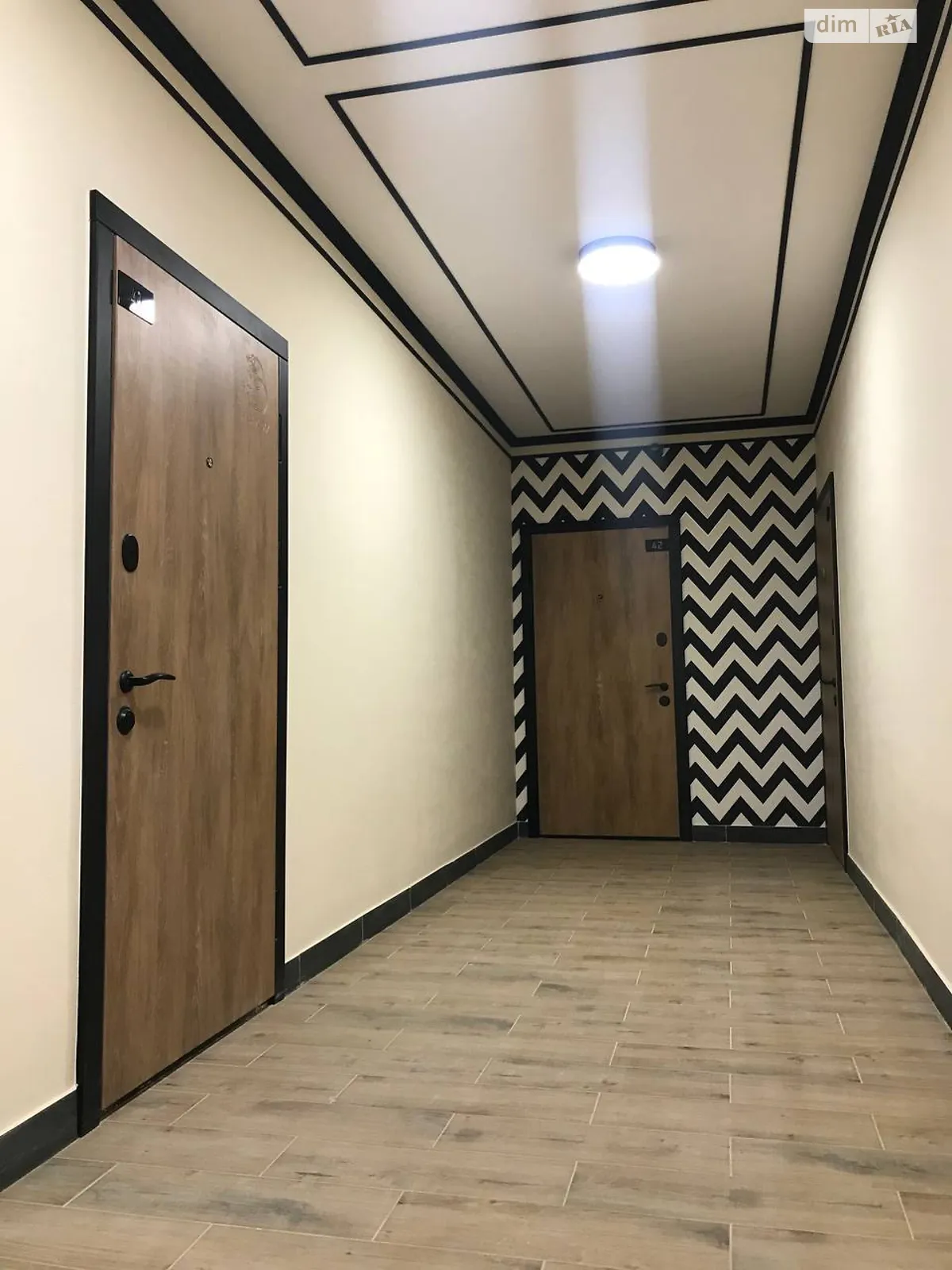 Продается 1-комнатная квартира 39.9 кв. м в Ирпене, ул. Николая Сингаевского(Новооскольская) - фото 1
