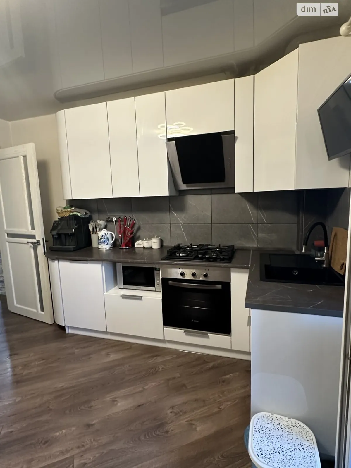 Продается 1-комнатная квартира 48 кв. м в Полтаве, ул. Шевченко, 73А - фото 1