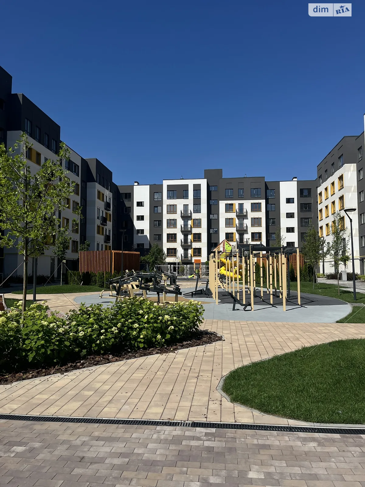 Продается 1-комнатная квартира 39.4 кв. м в Ирпене, ул. Соборная(ІІІ Интернационала), 2К - фото 1