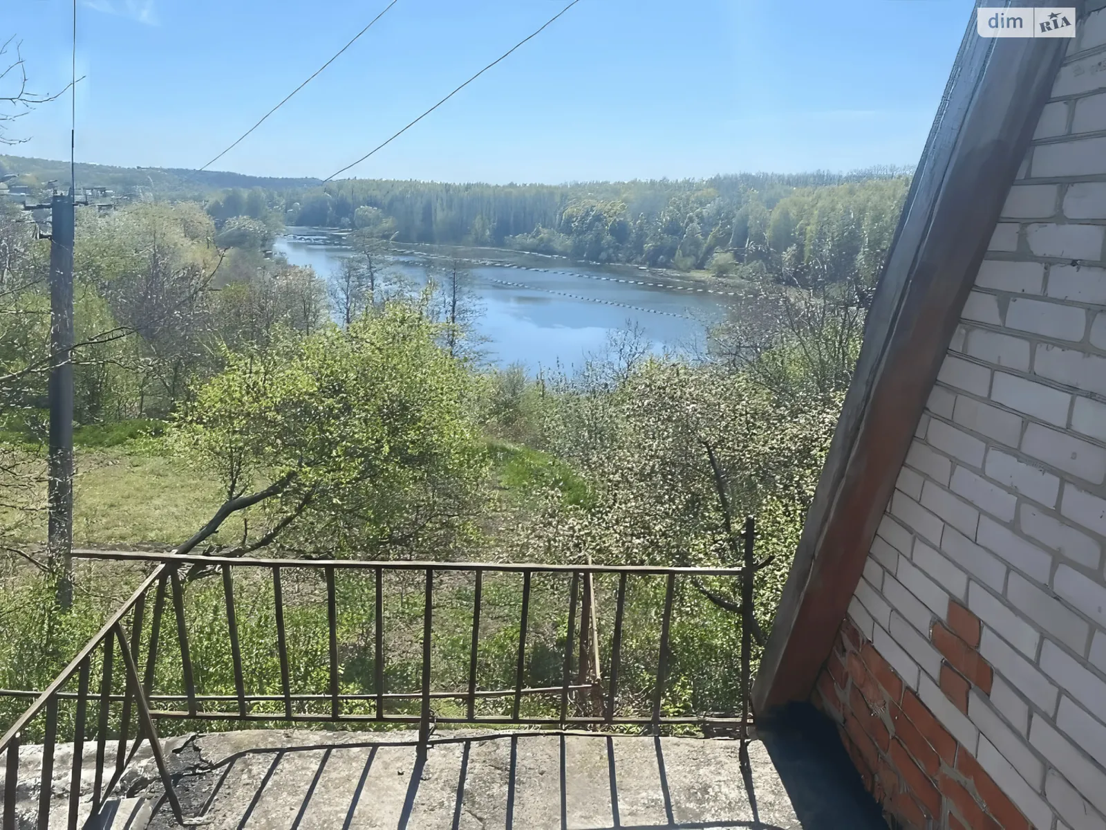 Продается дом на 2 этажа 27 кв. м с гаражом, цена: 7000 $ - фото 1