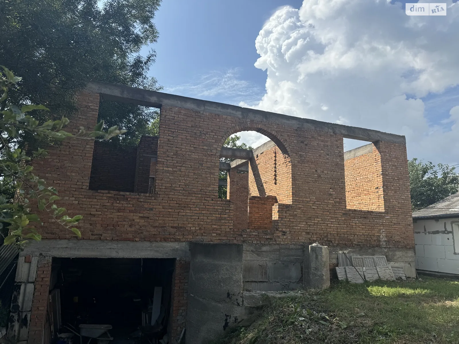 Продается одноэтажный дом 120 кв. м с верандой, цена: 44900 $ - фото 1