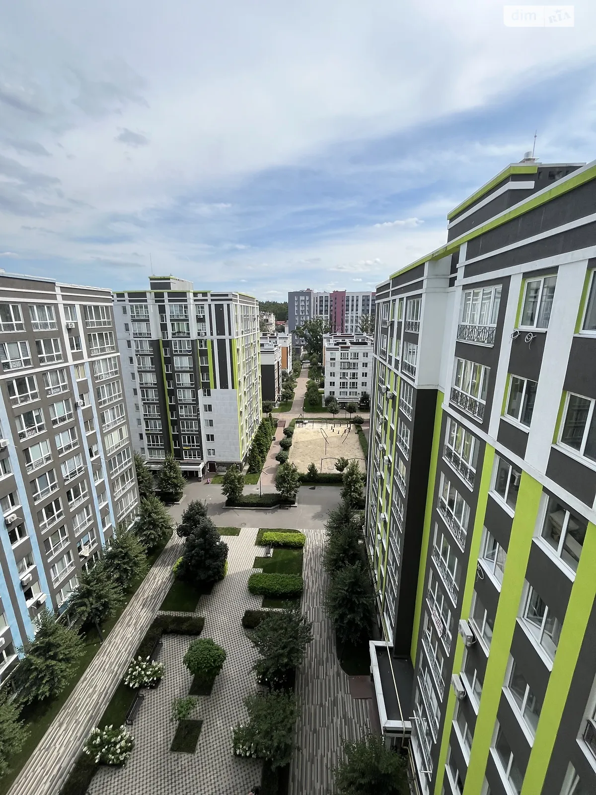 Продается 2-комнатная квартира 59 кв. м в Ирпене, ул. Григория Сковороды, 11/4 - фото 1