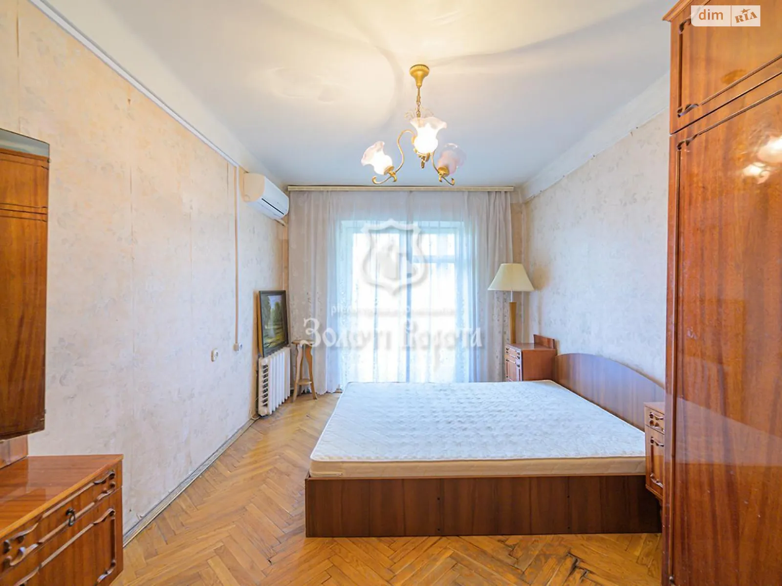 Продается 3-комнатная квартира 62 кв. м в Киеве, ул. Флоренции - фото 1