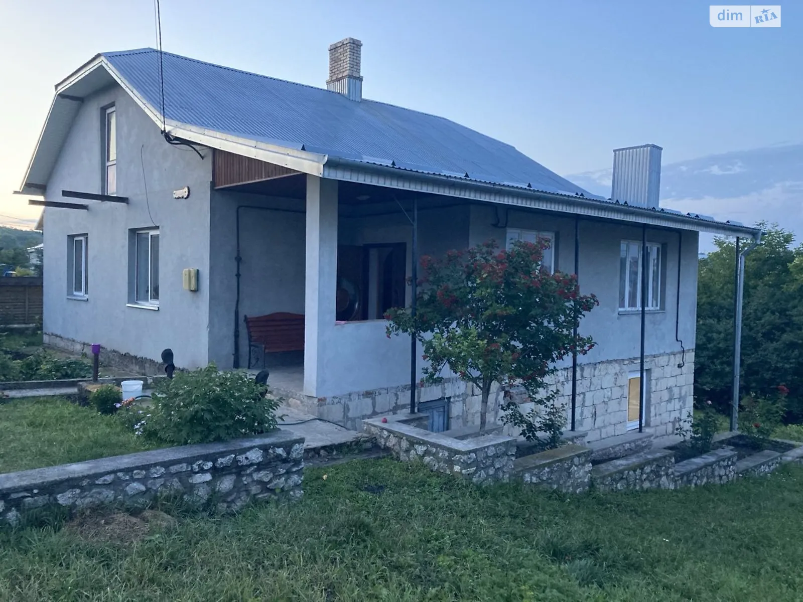 Продается дом на 2 этажа 140 кв. м с подвалом, цена: 69000 $ - фото 1