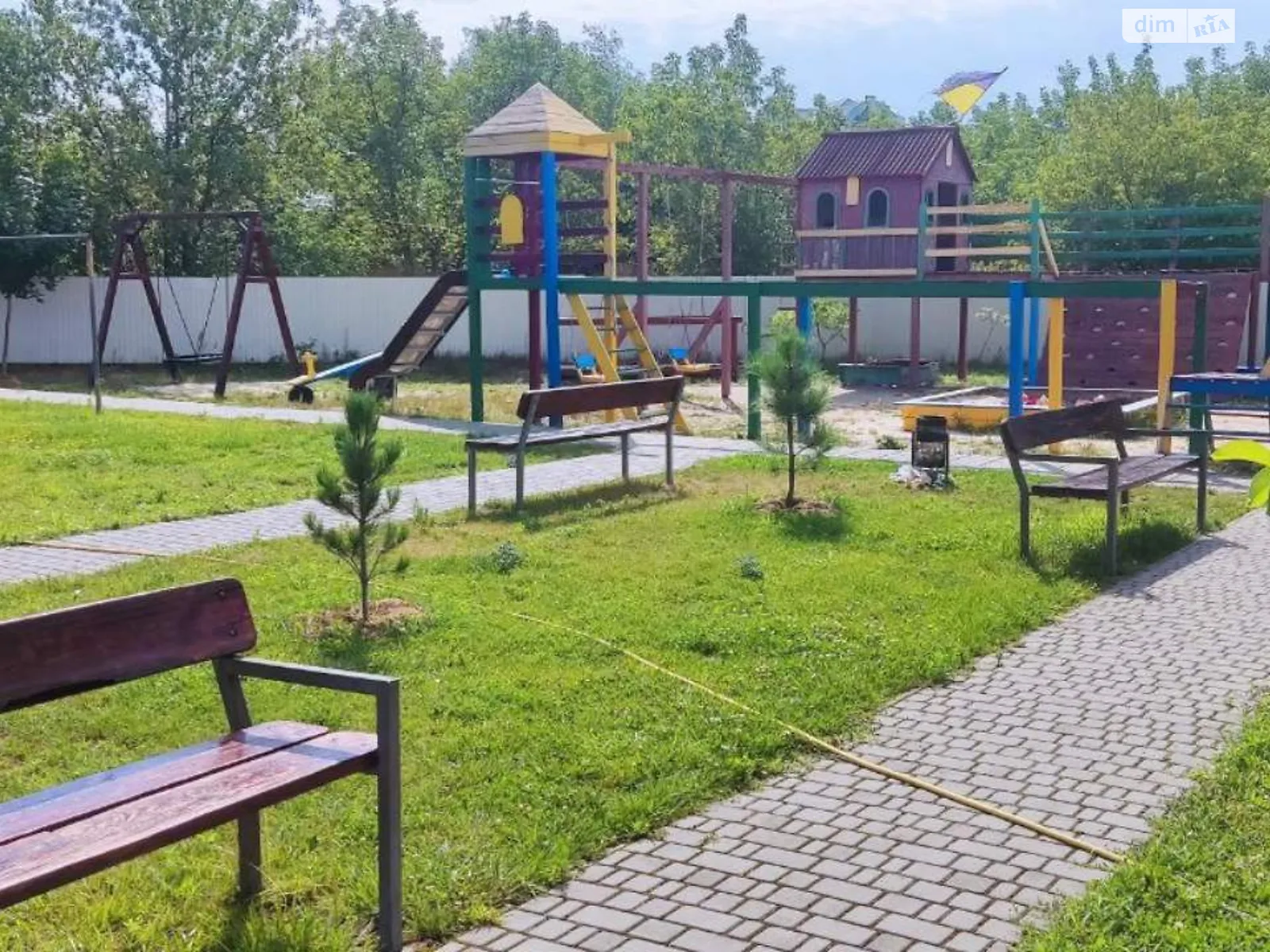 Продается 1-комнатная квартира 37.8 кв. м в Белогородке, ул. Школьная, 79 - фото 1