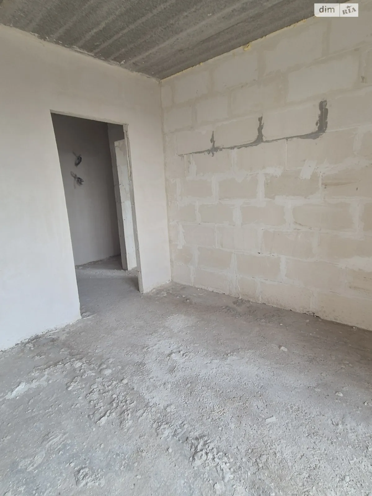 Продается 1-комнатная квартира 45 кв. м в Буче, ул. Ивана Кожедуба, 4А - фото 1