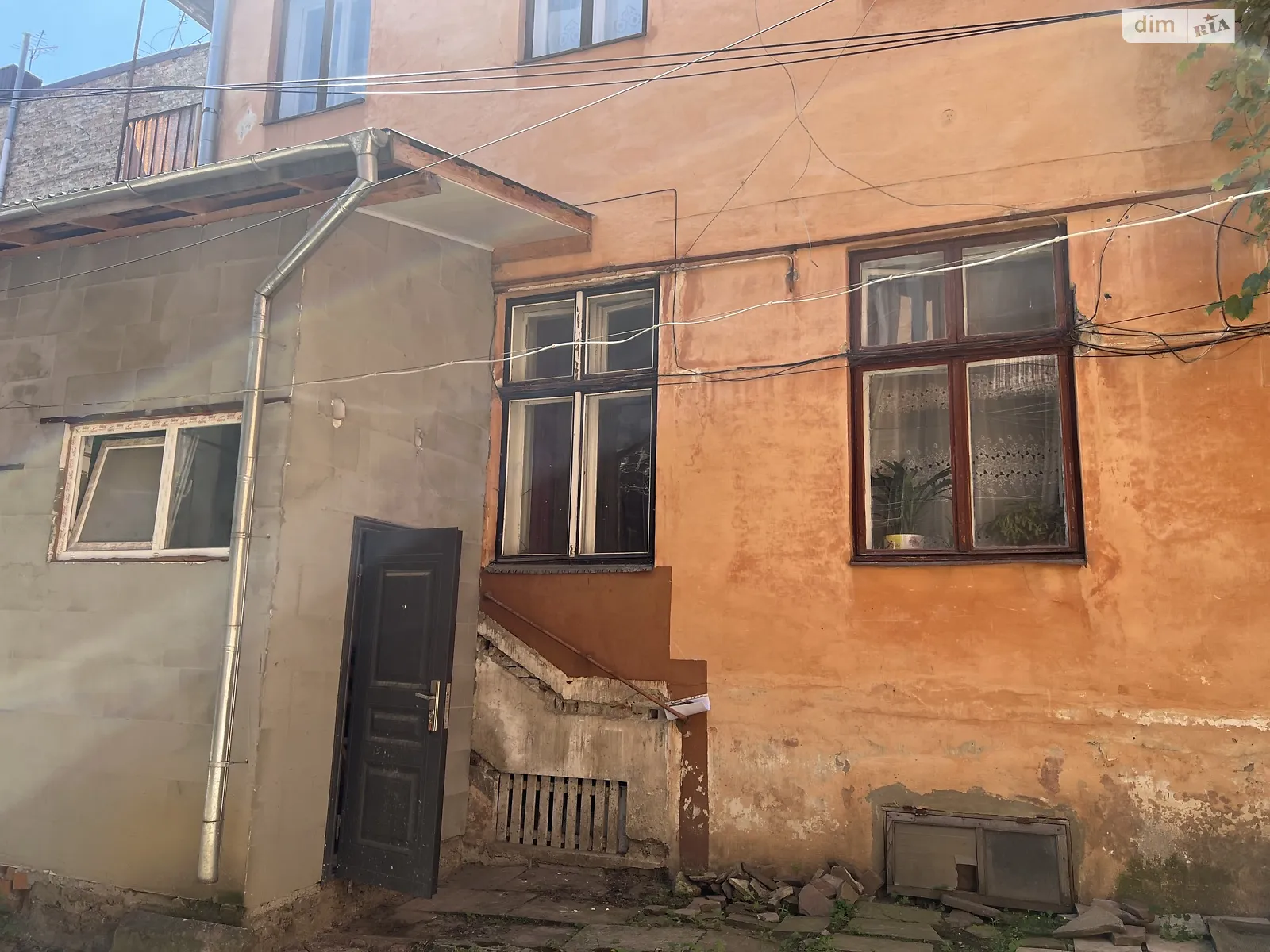 Продається 1-кімнатна квартира 21 кв. м у Чернівцях - фото 1