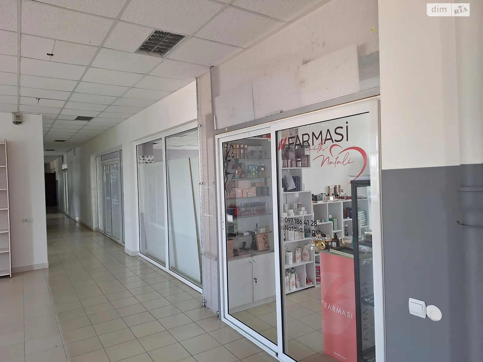 Сдается в аренду помещения свободного назначения 120 кв. м в 4-этажном здании, цена: 24000 грн - фото 1