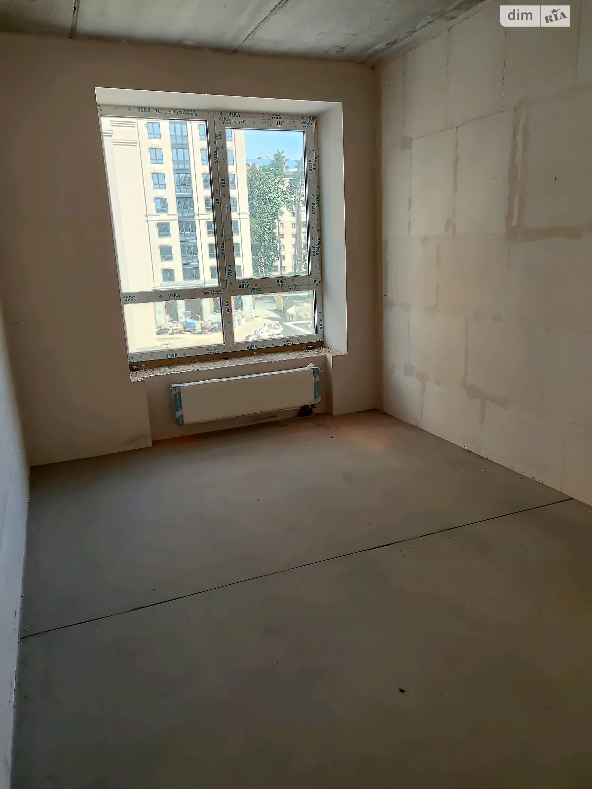 Продается 3-комнатная квартира 70.5 кв. м в Ирпене, ул. Соборная(ІІІ Интернационала), 122 - фото 1