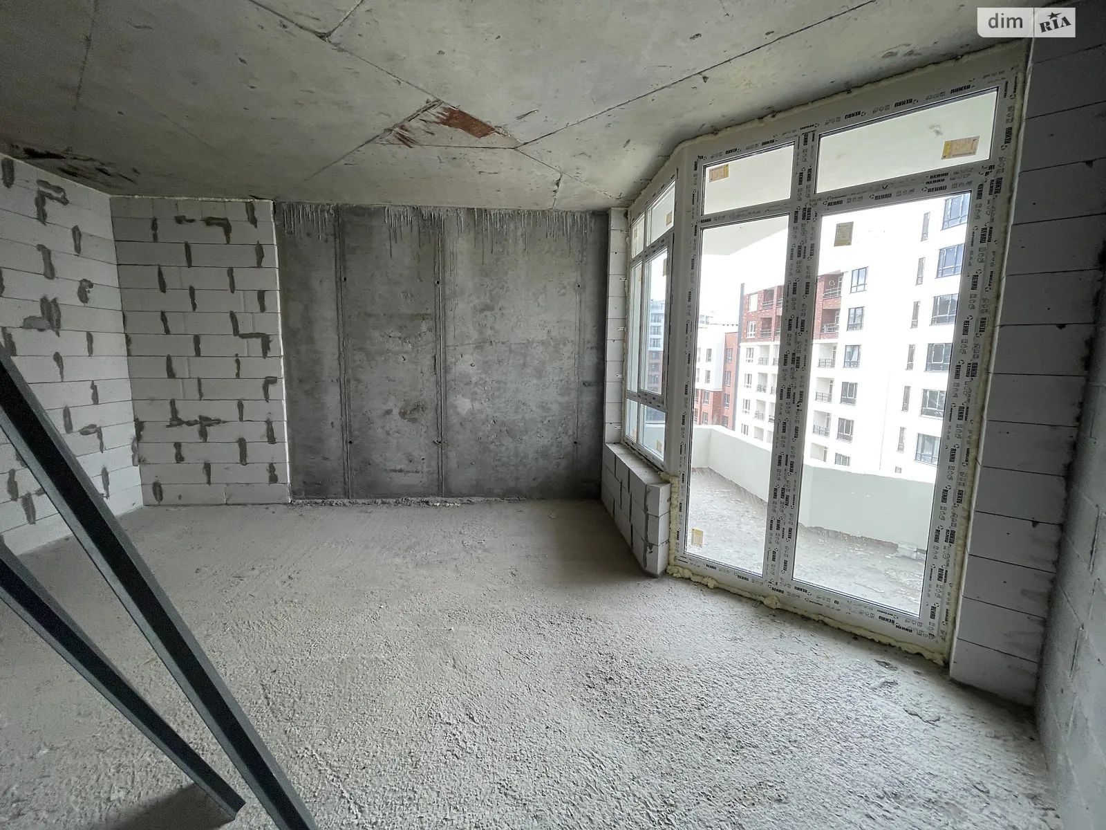 Продается 2-комнатная квартира 65 кв. м в Ирпене, ул. Кобылянской Ольги - фото 1