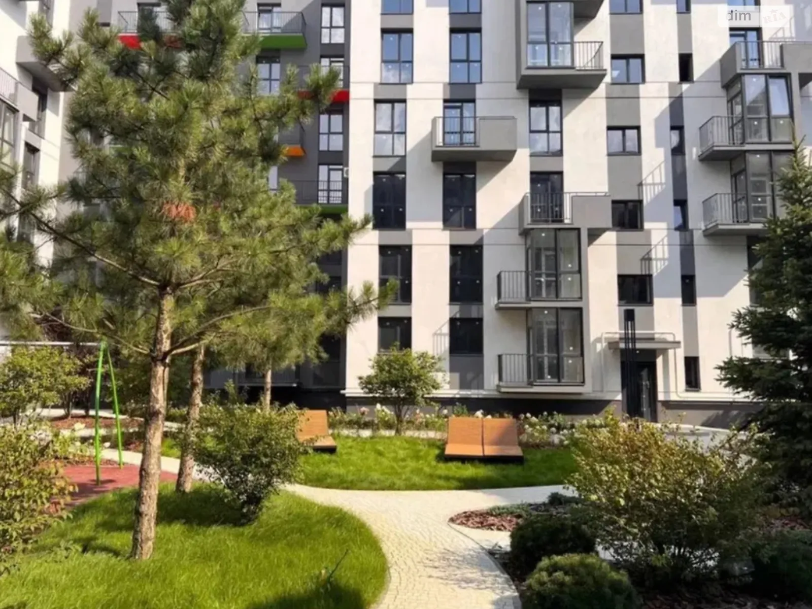 Продається 1-кімнатна квартира 35 кв. м у Пустомитах, вул. Лісневицька, 9Б - фото 1