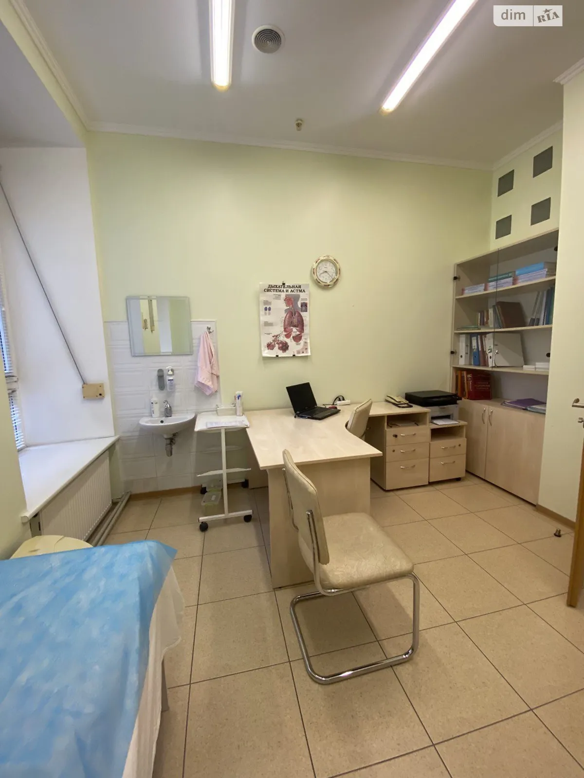 Сдается в аренду объект сферы услуг 14 кв. м в 5-этажном здании, цена: 14000 грн - фото 1