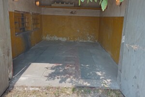 Сниму гараж в Запорожье долгосрочно