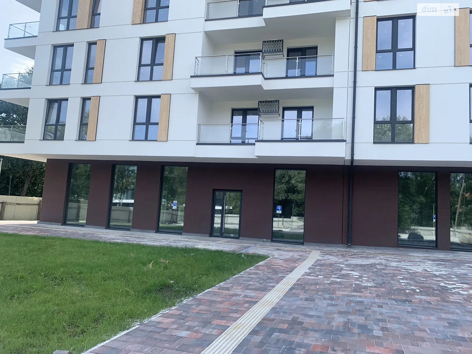Здається в оренду приміщення вільного призначення 57 кв. м в 7-поверховій будівлі, цена: 570 $ - фото 1