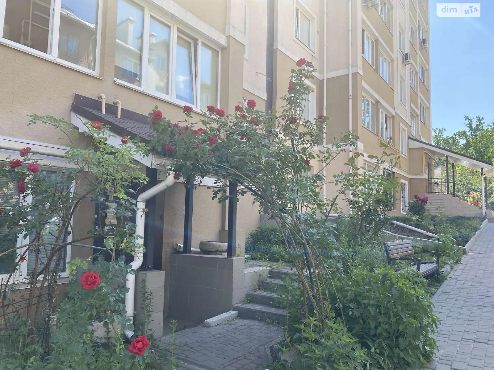 Продается 1-комнатная квартира 45.5 кв. м в Ирпене, ул. Николая Сингаевского(Ново-Оскольская), 8Б - фото 1