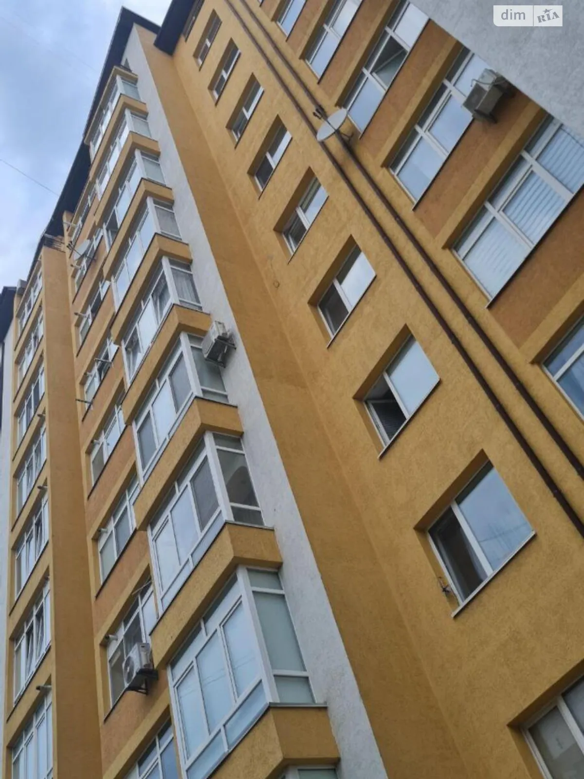 Продається 3-кімнатна квартира 83.2 кв. м у  - фото 3