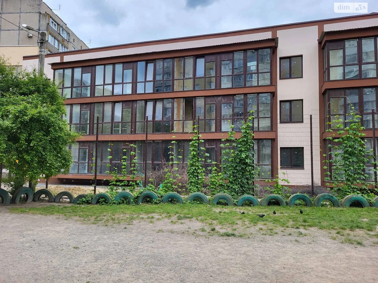 Продается 1-комнатная квартира 40 кв. м в Виннице, ул. Матроса Кошки - фото 1
