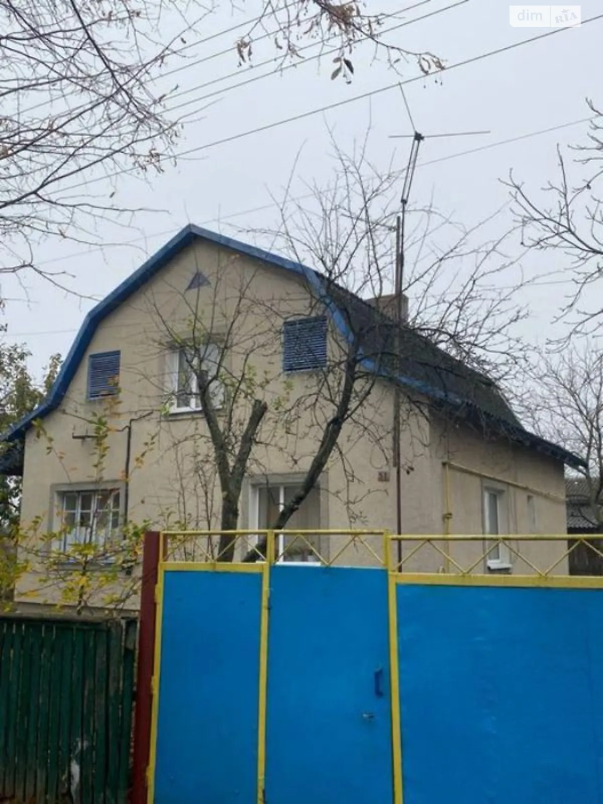 Продается дом на 2 этажа 98 кв. м с садом, цена: 16000 $ - фото 1