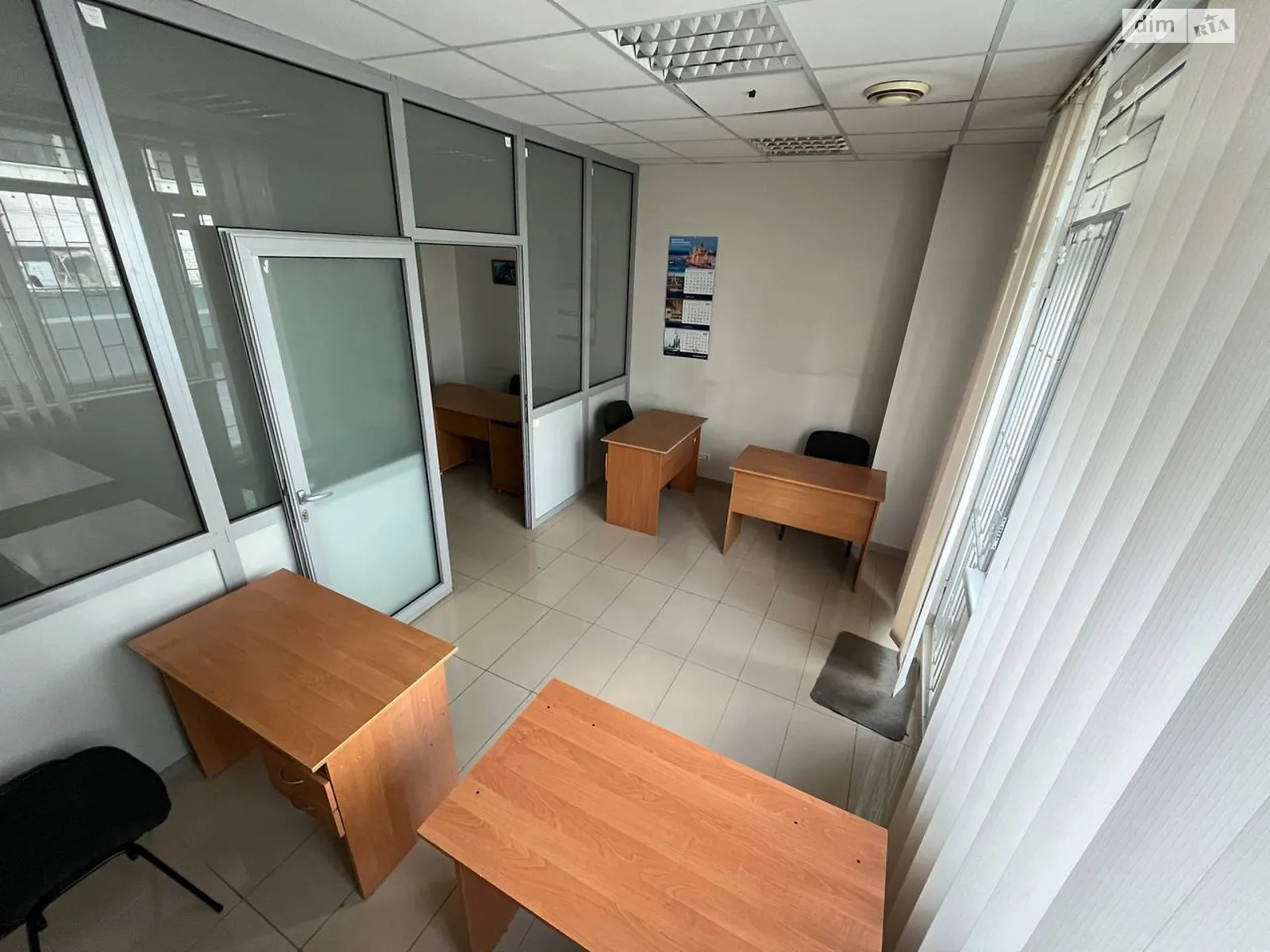 Здається в оренду офіс 25 кв. м в бізнес-центрі, цена: 5000 грн - фото 1