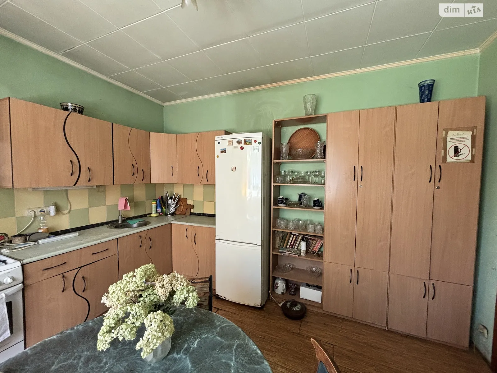 Продается дом на 3 этажа 121.8 кв. м с камином, цена: 82000 $ - фото 1