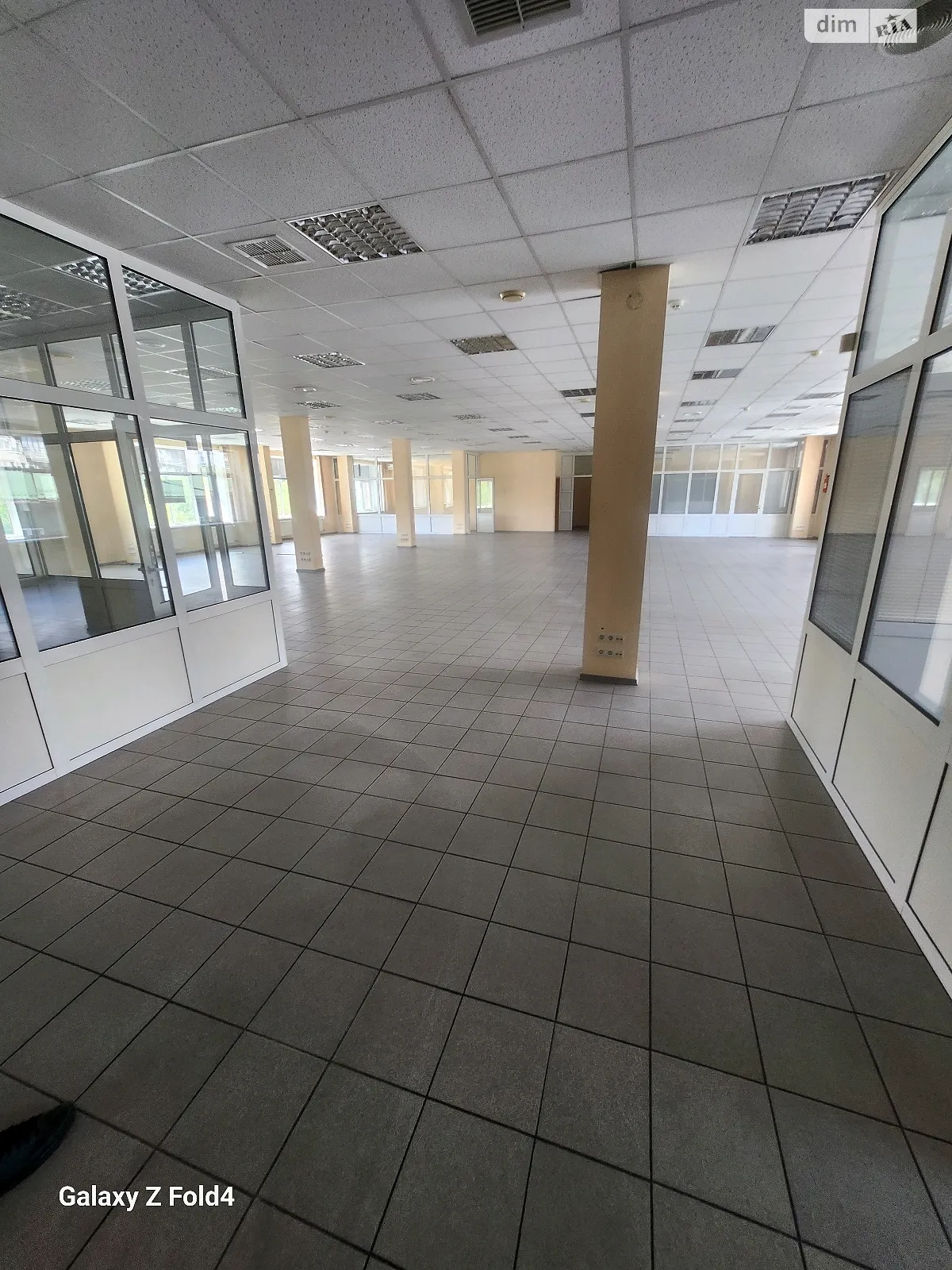 Сдается в аренду помещения свободного назначения 403 кв. м в 4-этажном здании, цена: 145000 грн - фото 1