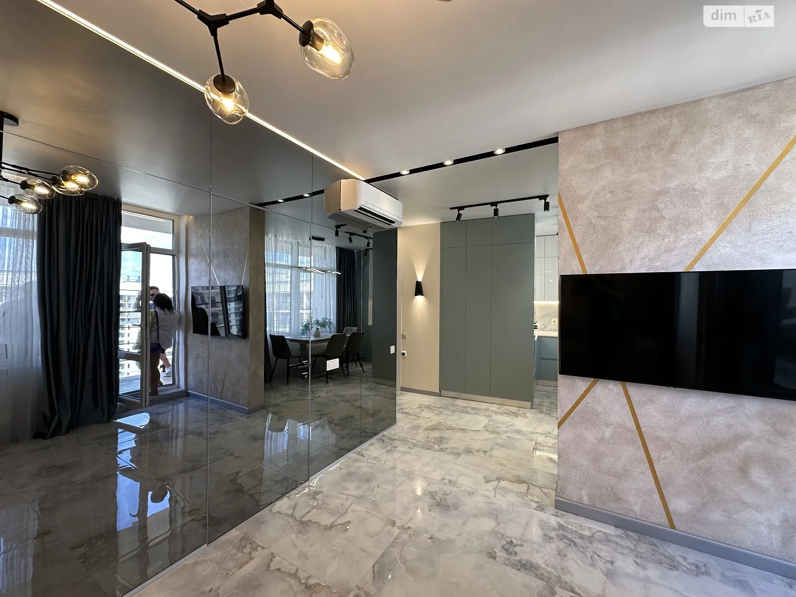 Продается 2-комнатная квартира 48 кв. м в Одессе, ул. Валерия Самофалова, 16А/4 - фото 1