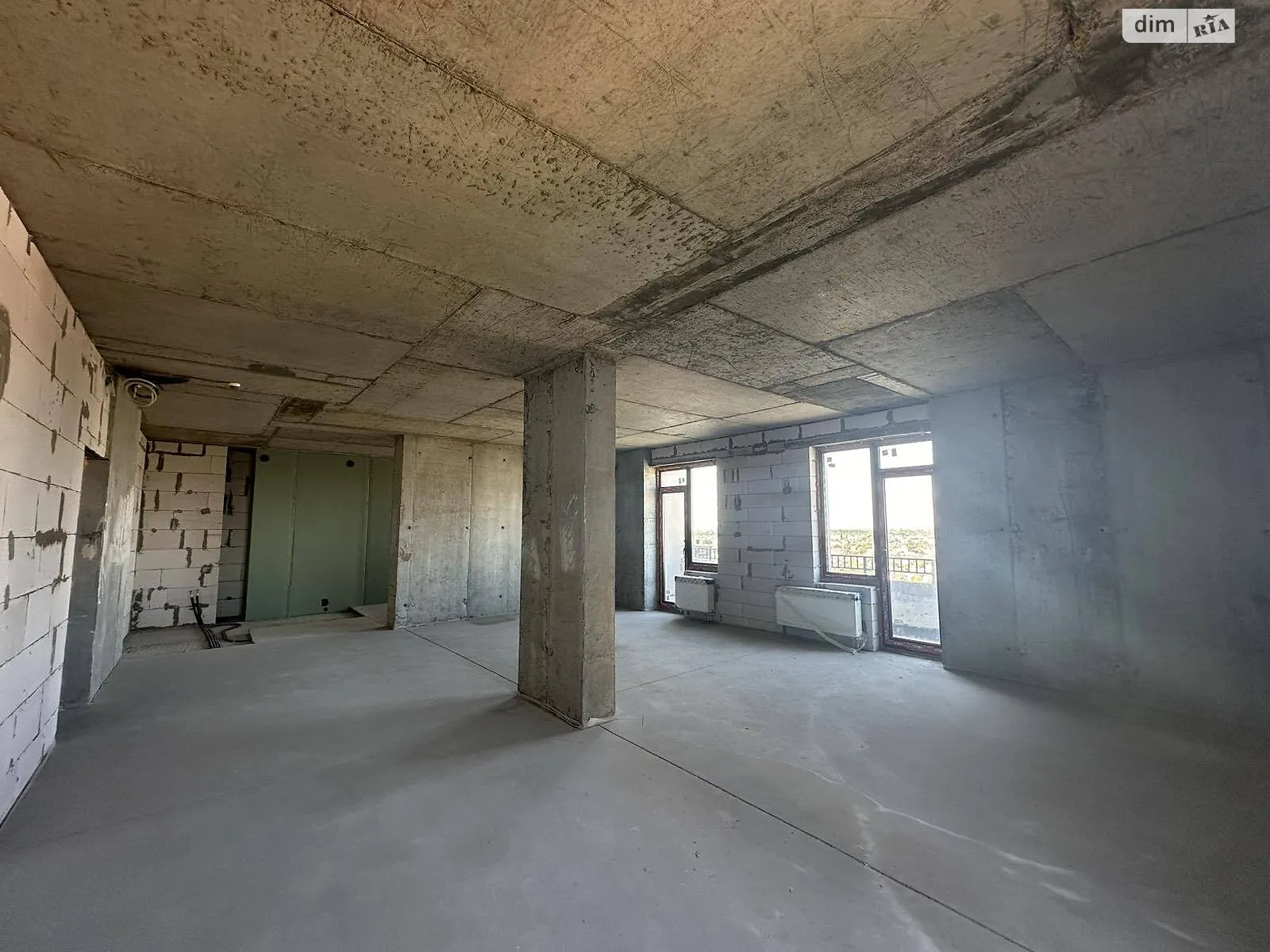 Продается 3-комнатная квартира 88.7 кв. м в Одессе, ул. Дача Ковалевского, 5 - фото 1