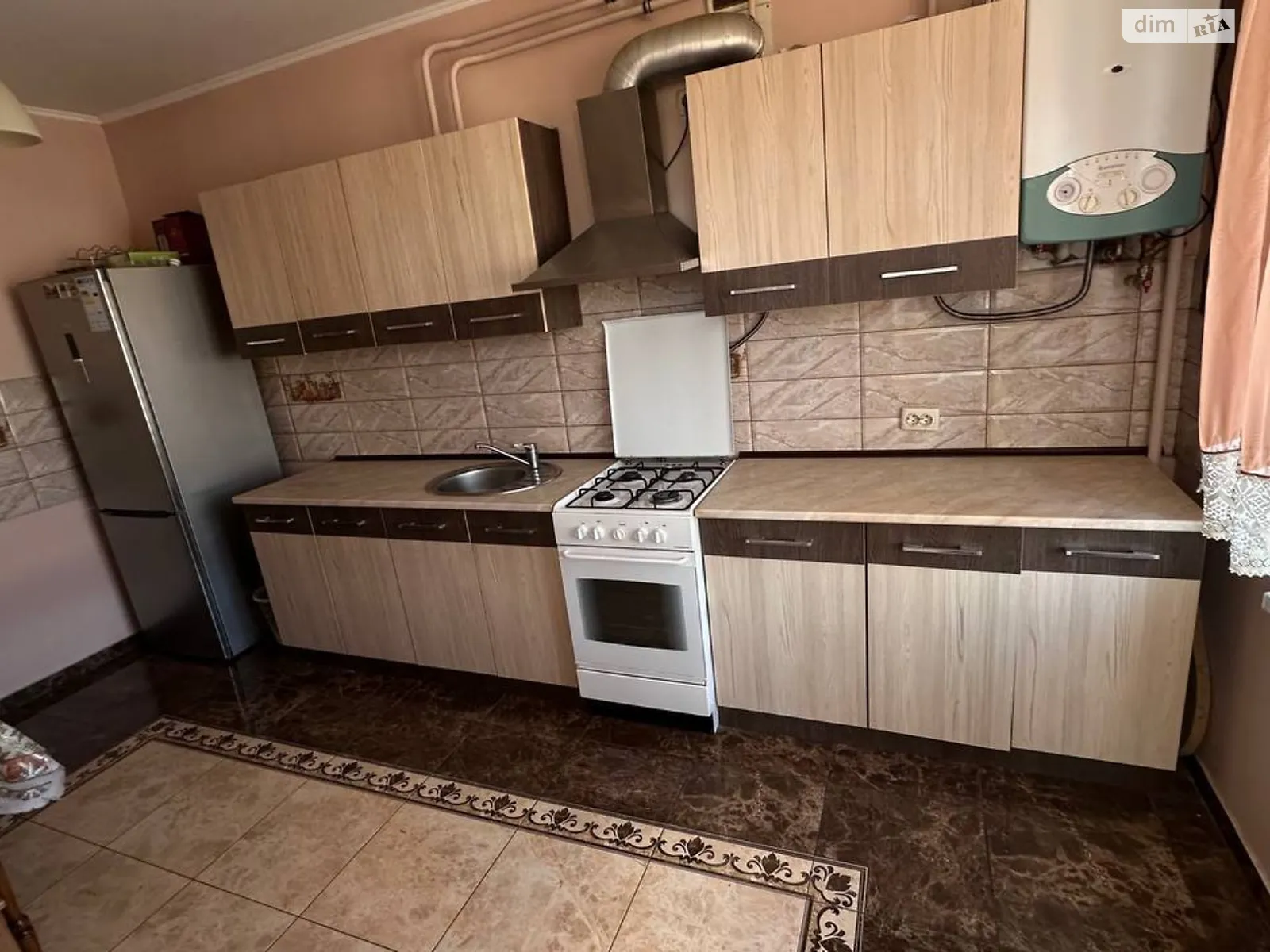Продається 3-кімнатна квартира 93.2 кв. м у Івано-Франківську, вул. Хіміків - фото 1