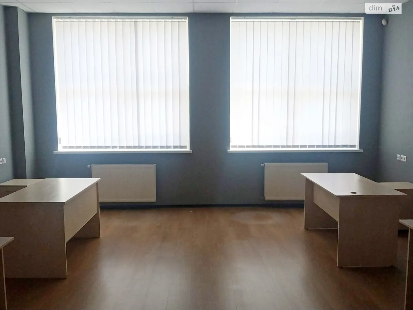 Здається в оренду офіс 50.5 кв. м в бізнес-центрі, цена: 13520 грн - фото 1