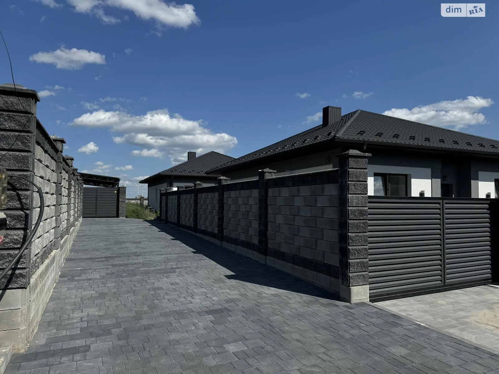Продается одноэтажный дом 105 кв. м с террасой, цена: 95000 $ - фото 1