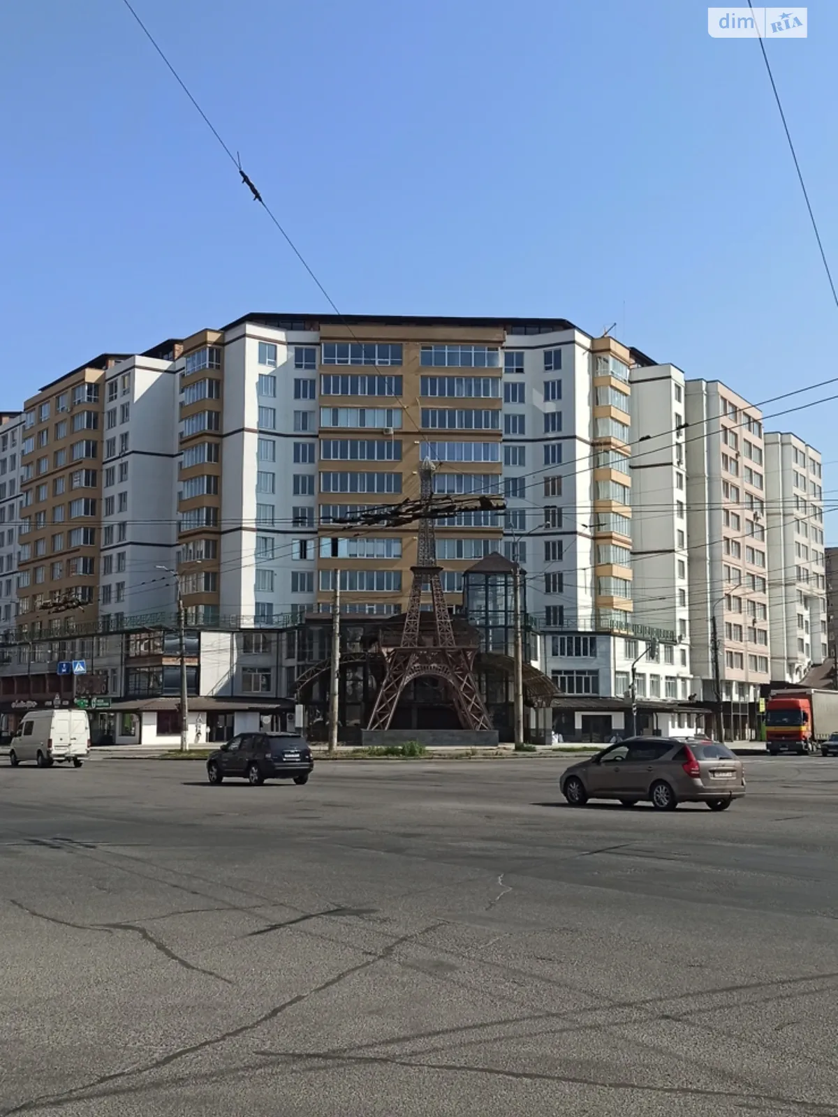Сдается в аренду помещения свободного назначения 2400 кв. м в 12-этажном здании, цена: 750000 грн - фото 1